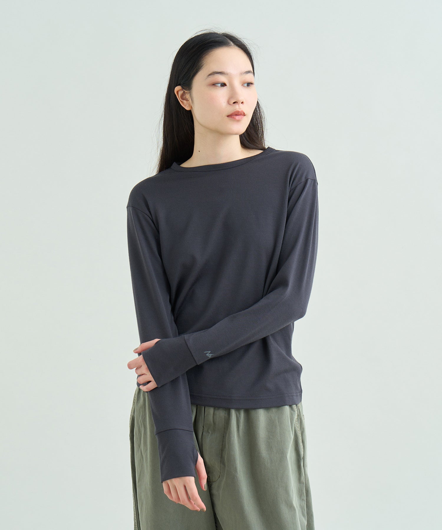 ウォッシャブルウール ロングスリーブTシャツ（ウィメンズ）