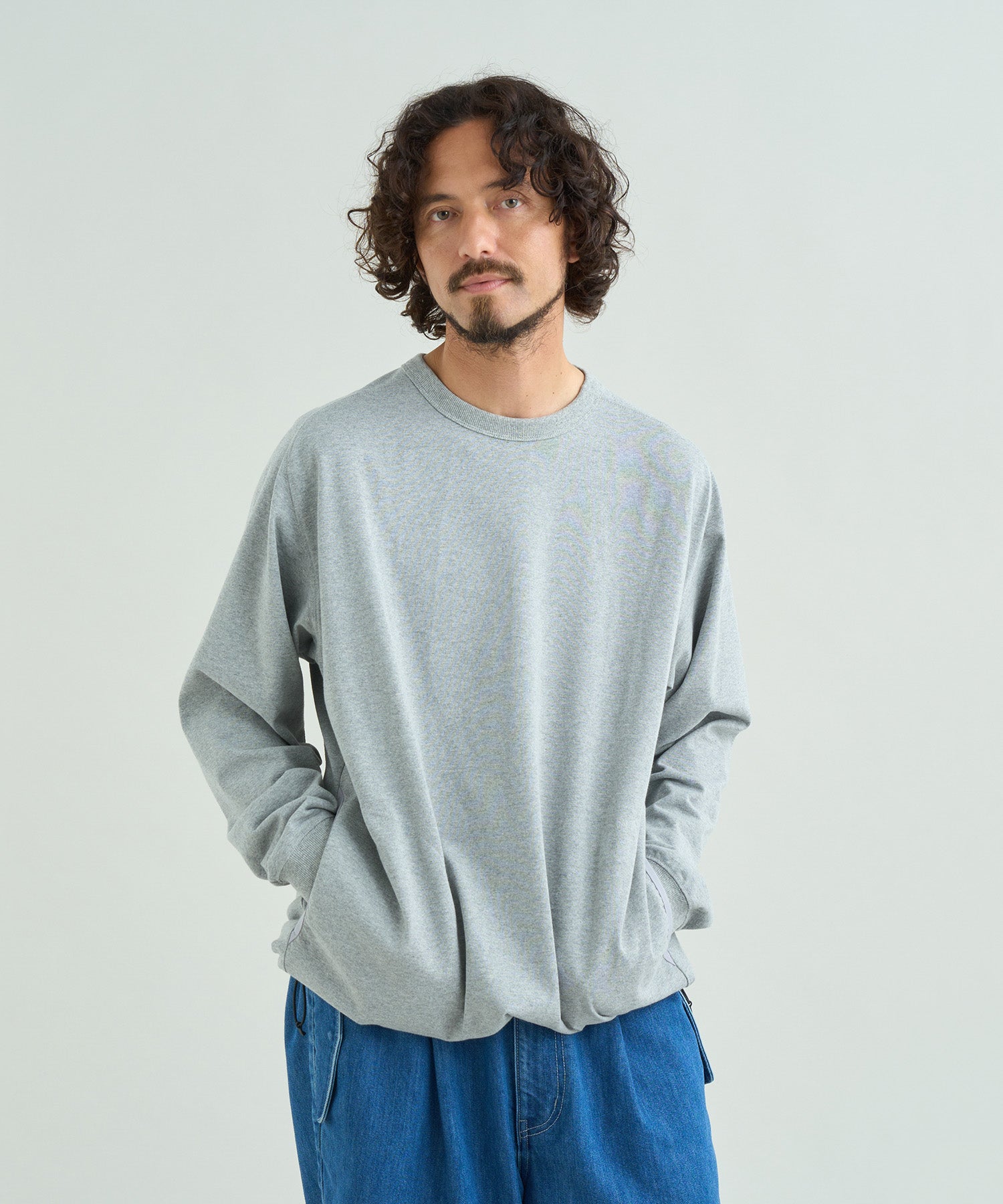 エコハイブリッド オーバーサイズ ロングスリーブTシャツ