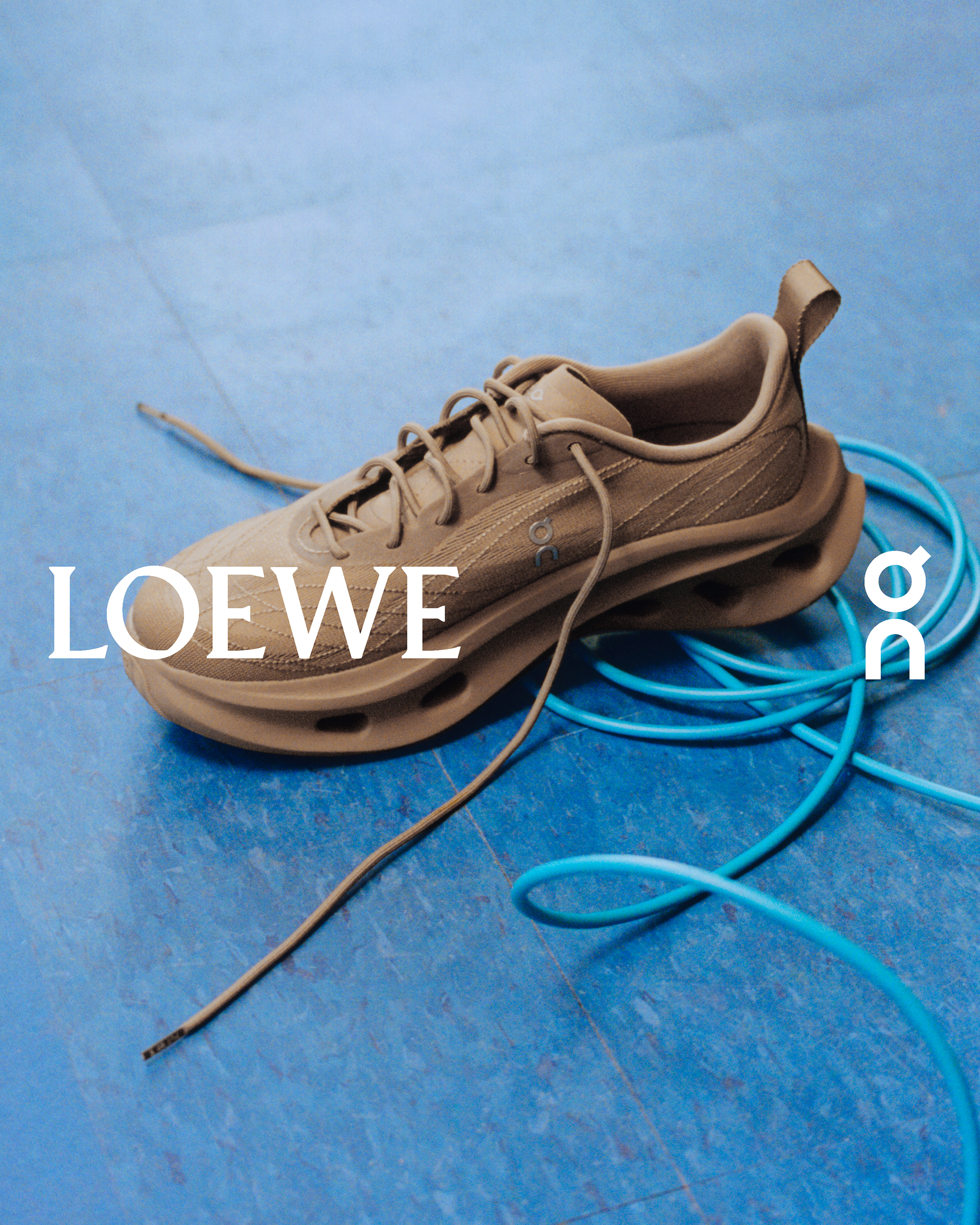Cloudtilt Cosmic LOEWE On