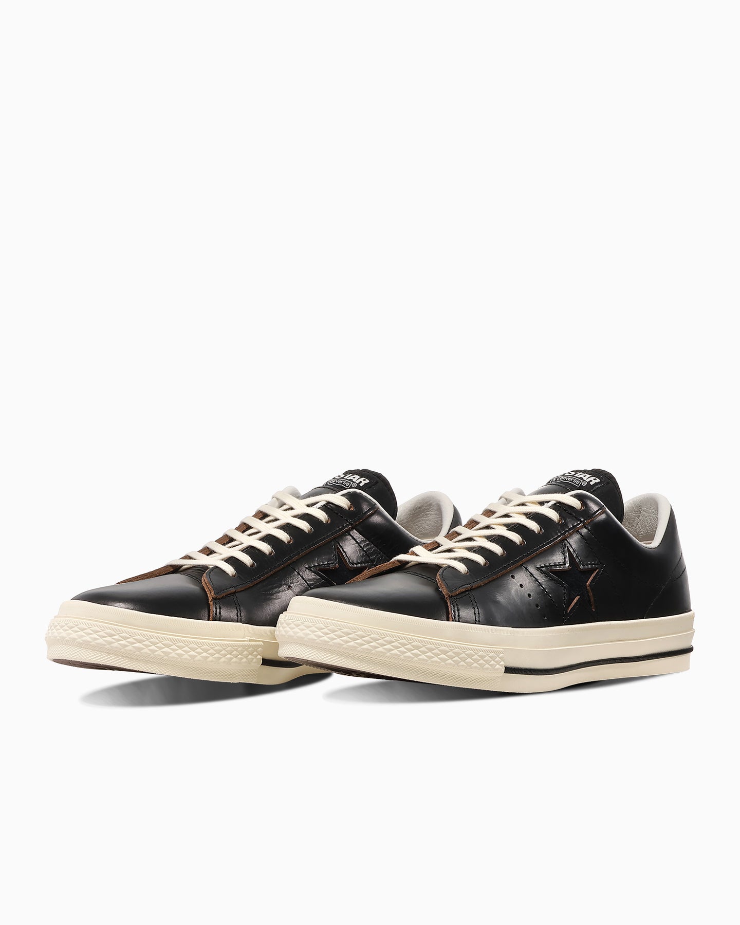 CONVERSE ONE STAR CHROMEXCEL LEATHER 斜めアングル